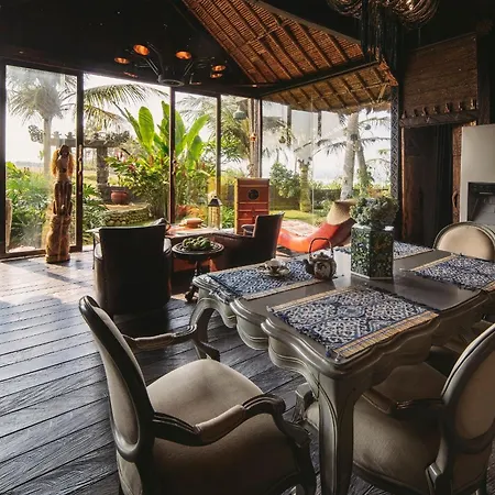 Beachfront Villa Laut Tabanan Exterior photo