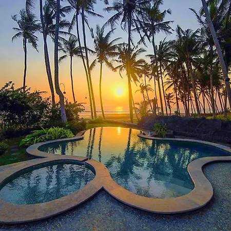 Beachfront Villa Laut Tabanan Exterior photo
