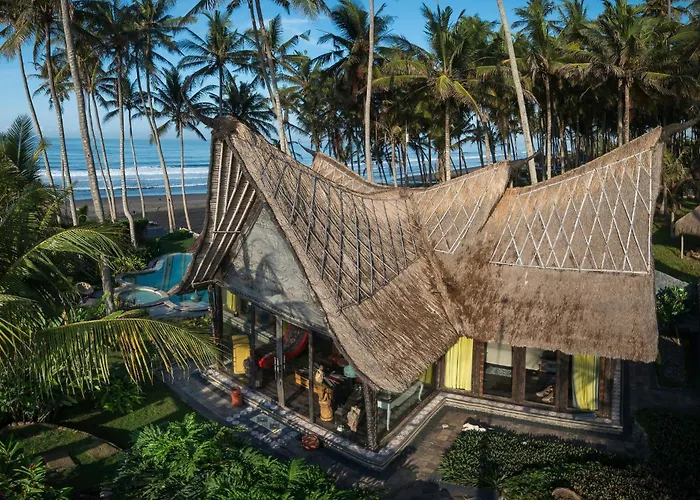 Beachfront Villa Laut Tabanan